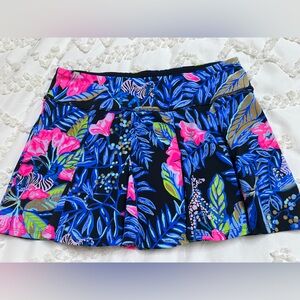 Lily Pulitzer Blue and Pink Floral Skort large